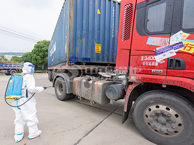 ZOZEN Boiler staff is working on the disinfection